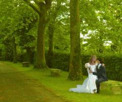 FotoVideoLab di Riccardo Spinella - Sposi immersi nel verde