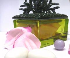 Confetti e scatolina per le bomboniere di matrimonio