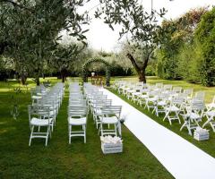 Cerimonia di nozze in giardino