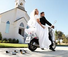 Sposi in Vespa