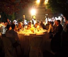 Notturno ricevimento di matrimonio