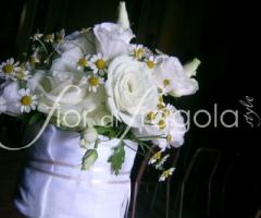 Composizione di fiori per il matrimonio