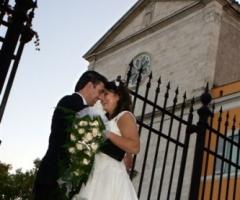Fotografia degli sposi dopo il matrimonio