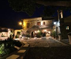 Antica casa fortificata per le nozze