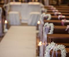 Romantico allestimento per la cerimonia nuziale