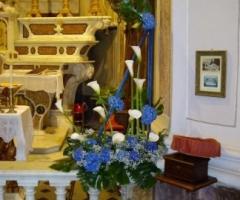 Ortensie blu e calle per la chiesa - I Fiori di Lisetta