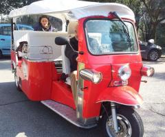 Tuk Tuk rosso