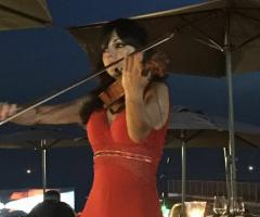 Giulia Ermirio Violista e Violinista - Evento Retrò Restaurant