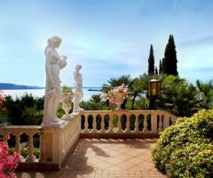 Terrazza panoramica con vista sul Lago di Garda