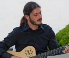 Chitarra per le nozze