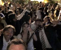 Exit Music - Il gruppo musicale durante la festa