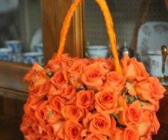 Noemi Weddings - Bouquet di fiori a forma di borsa