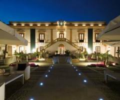 Spazio esterno per il ricevimento di matrimonio alle Officine Baronali