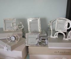 Cornici e orologi da comodino Claraluna per qualsiasi occasione