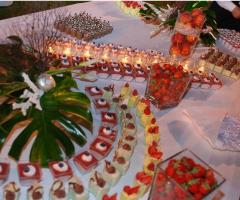 Buffet di frutta e dolci de i Girasoli