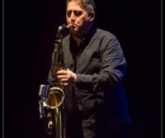 Mauro Capacchione Live Music e Dj Set - O per gustare la vibrazione di 3 Sax (Contralto, Tenore, Soprano)