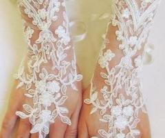 Guanti da sposa