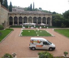 Batuka - Il furgone del gruppo di animatori