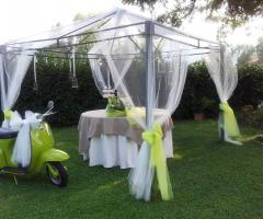 Allestimento gazebi in giardino - Ristorante Il Boschetto