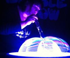 Bubble show