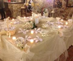 Tavolo confettata Tenuta Scozzari