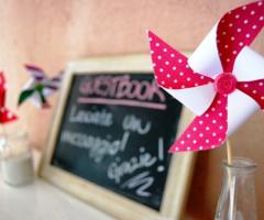 Allestimento con girandole per le nozze