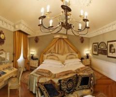 Sala allestita per il ricevimento di nozze