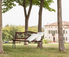 Vista dal parco della location