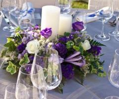 Addobbo floreale per un matrimonio in viola a Villa Casino del Vescovo