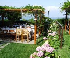 Allestimento all'aperto