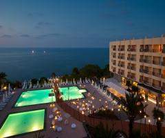 Il Domina Coral Bay Sicilia Zagarella visto dall'alto