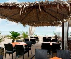 Ricevimento di matrimonio sulla spiaggia