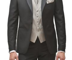 Completo elegante per il matrimonio