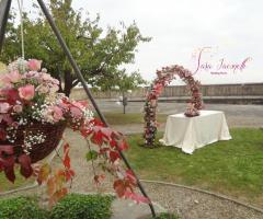 Fiori per la cerimonia in giardino - Sara Iaconelli Wedding Florist