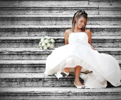 Foto Sposa su scalinata