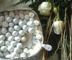 Foto confettata per il matrimonio