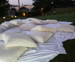 Ricevimento di matrimonio in giardino