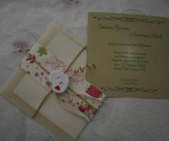 Nonsoloscatole - Partecipazione shabby chic con fascetta