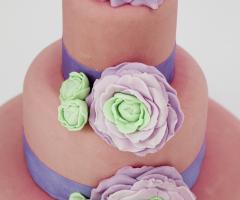 Torta multipiano per il matrimonio rosa