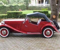 Auto d'epoca per il matrimonio a Bari