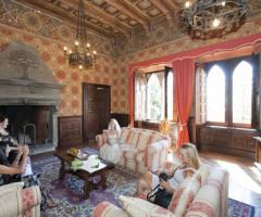 Sposa e amiche in salone