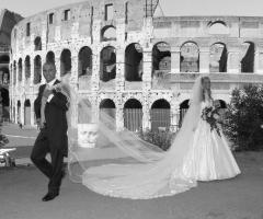 Foto degli sposi al colosseo - Ci Effe sas
