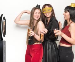 Selfie Boost - Noleggio Photobooth - Servizi fotografici originali per il matrimonio a Monza