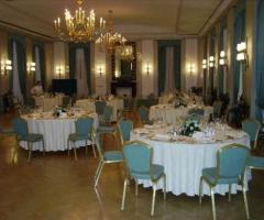 Allestimento della location di nozze