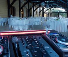 Wedding dj