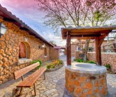 Villa Valente - Particolare del pozzo