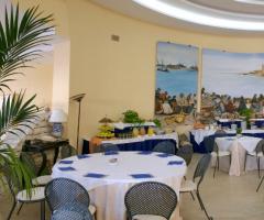 La sala per ricevimenti del limitrofo ristorante La Baia