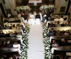 Addobbi floreali per il matrimonio in chiesa