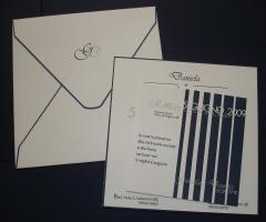 Partecipazione personalizzata su carta effetto soft touch compresa di busta completamente personalizzata. Stampa Offset