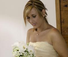 Comunicare le emozioni con i fiori: il bouquet della sposa